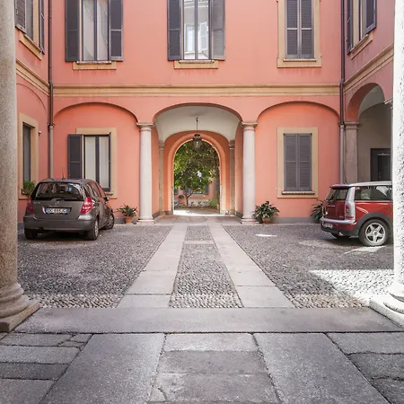 Easyhomes - San Babila Monforte 公寓